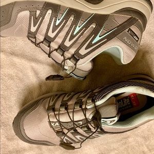 SALOMON Women's XA Comp 7 Climashield WP Trail Run